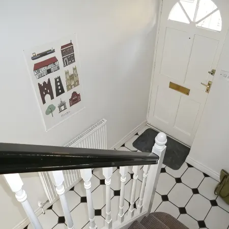 Modern Townhouse In The Heart Of Historic Beverley