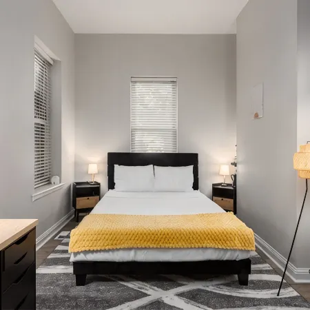 Soulard Gem-Cozy APT- Walk to Downtown STL! WIFI
