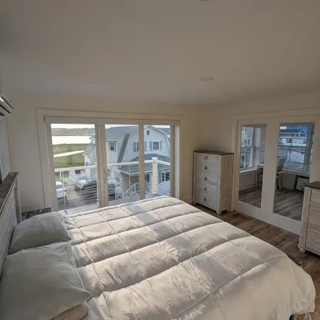 Spacious 6 BR, 4.5BA with water views across street from beautiful Wells Beach