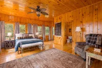 Jewel of the Woods - Magnificent Views from an Incredible Lodge! - 3-Star