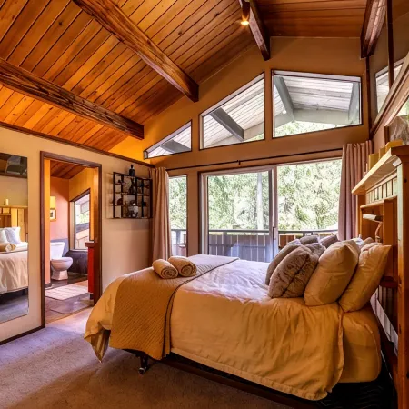 Swimming Pool, Pickleball, Tennis, Basketball Courts, Private Hot  Tub, Sauna.