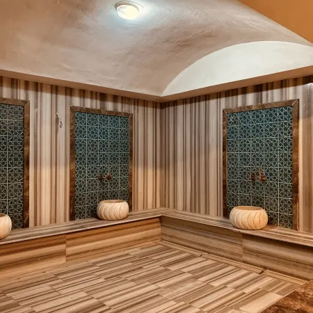 Lidya Hotel
