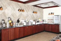 Ramada by Wyndham Denver International Airport - breakfast