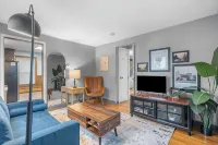 Manchester 1-Bedroom Oasis APT Near Downtown Main Street. Pet-Friendly! - Apartments