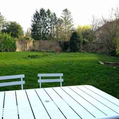 Former convent from the 17th, renovated, private garden, Beaune center Hotel Exterior