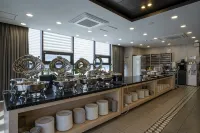 Jinju Golden Tulip Hotel Namgang - Breakfast