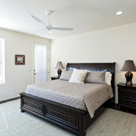 Luxury West Sedona Home - close to hiking trails with a view of Coffee Pot