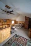 Cozy and Quiet Apt Style Cabin on the Yellowstone River - balcony