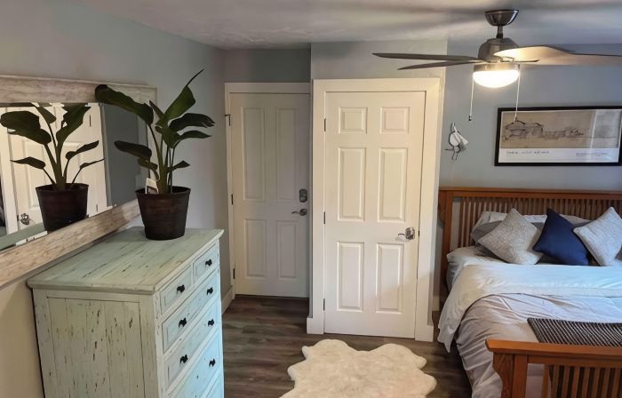 Bayside Casita Upgraded &In Town