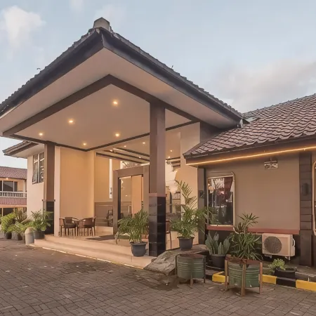 Hotel Pondok Dewi
