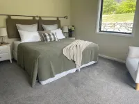 Up in the mountains!!! Luxury self contained unit. - Villas