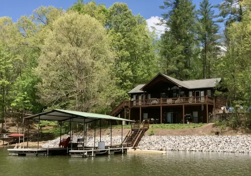 Lake Front Cabin for the PERFECT Holiday Getaway ! Pet Friendly! - Wi-Fi