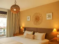 Samba Villa da Praia Hotels near Flamengo