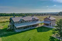 Family friendly ranch retreat only minutes from the heart of Ephraim - Boutique