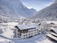 Hotel Jägerhof Ötz - Bjergudsigt