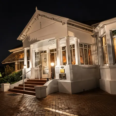 A Tapestry Garden Guest House