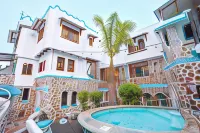 Maidith Galapagos Inn - Swimmingpools