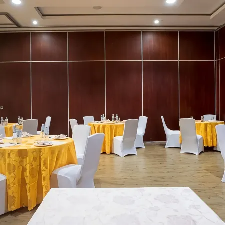 Verona Hotel and Conference Center