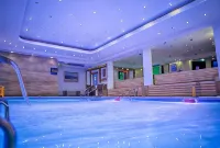 Hotel Carpathia - parking