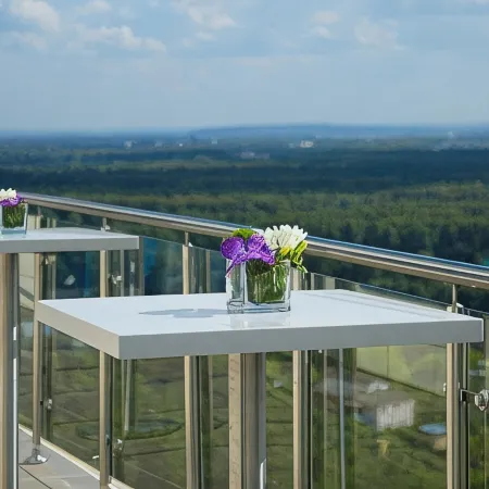 Хиллс Гарден (ex. Hilton Garden Inn Ufa RiversideХиллс Гарден, бывший Хилтон Гарден Инн Уфа Риверсайд)