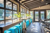 Inn Marin and Suites, Ascend Hotel Collection - parking