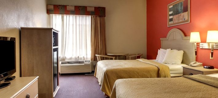 Quality Inn & Suites Hotels in Forrest County