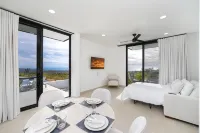 Ocean-View 3BR Villa w/ Heated Pool & BBQ - Pool