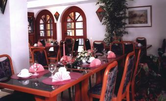 Traube Hotel Oeffingen