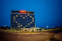 Grand Times Hotel Drummondville Hotels in Драммонвіль