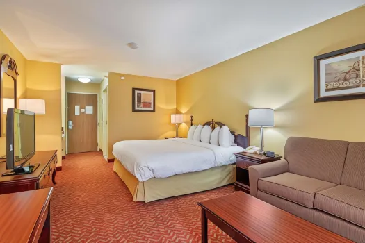 Best Western Clearlake Plaza Hotels near King Pin Lanes