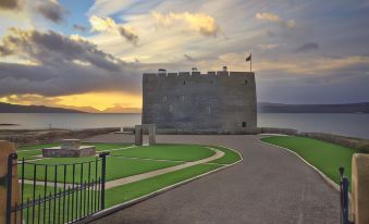 Mingary Castle - Restaurant with Rooms