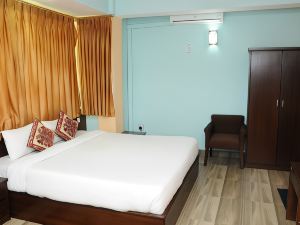 Rameshworam Hotel