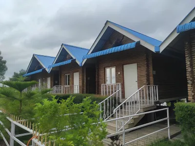 Changs Resort Hotels near Lokpriya Gopinath Bordoloi International Airport