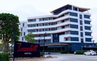 โรงแรมสการ์เลท (Hotel Scarlett)
