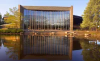 The Statler Hotel at Cornell University Các khách sạn gần Sagan Planet Walk