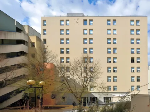 B&B HOTEL Lyon Caluire Cité Internationale