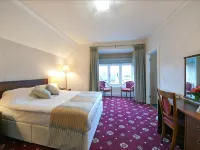 Brambletye Hotel Hotels in Withyham