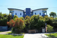 Noosa River Sandy Shores Hotel di Noosaville