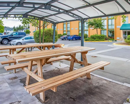 Quality Inn & Suites Everett