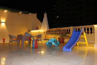 DISCOVER Pyramids inn Hotels in Nazlet Al Batran