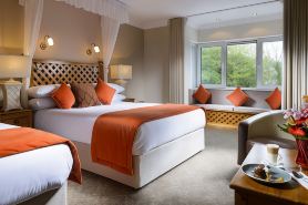 Dingle Benners Hotel