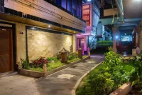 Abian Srama Hotel and Spa Hotels in 