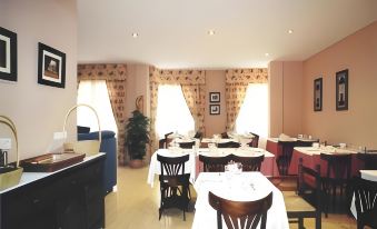 Hotel Vila Mar - Housity