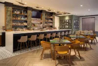 DoubleTree by Hilton Houston Westchase - Barer