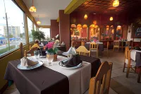 Gran Hotel Delicias Hotel dekat Basílica de Nuestra Señora del Rosario de Chiquinquirá y Cristo de Aranza
