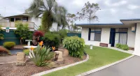 Lake Munmorah Motel Hôtels à : Caves Beach