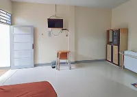 Homestay Verisha Mitra RedDoorz Hotels in Condong