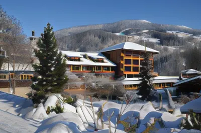 Hotel Montafoner Hof Các khách sạn ở Gaschurn