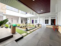 RedDoorz Syariah near Alun Alun Wonosobo 4 Hôtels à : Mojotengah