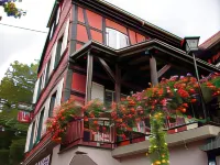 A la Maison Rouge Hôtel & Restaurant Hotels in Benfeld